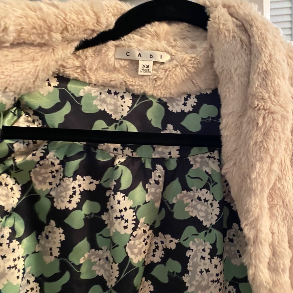 jacket - Picture 3 of 3